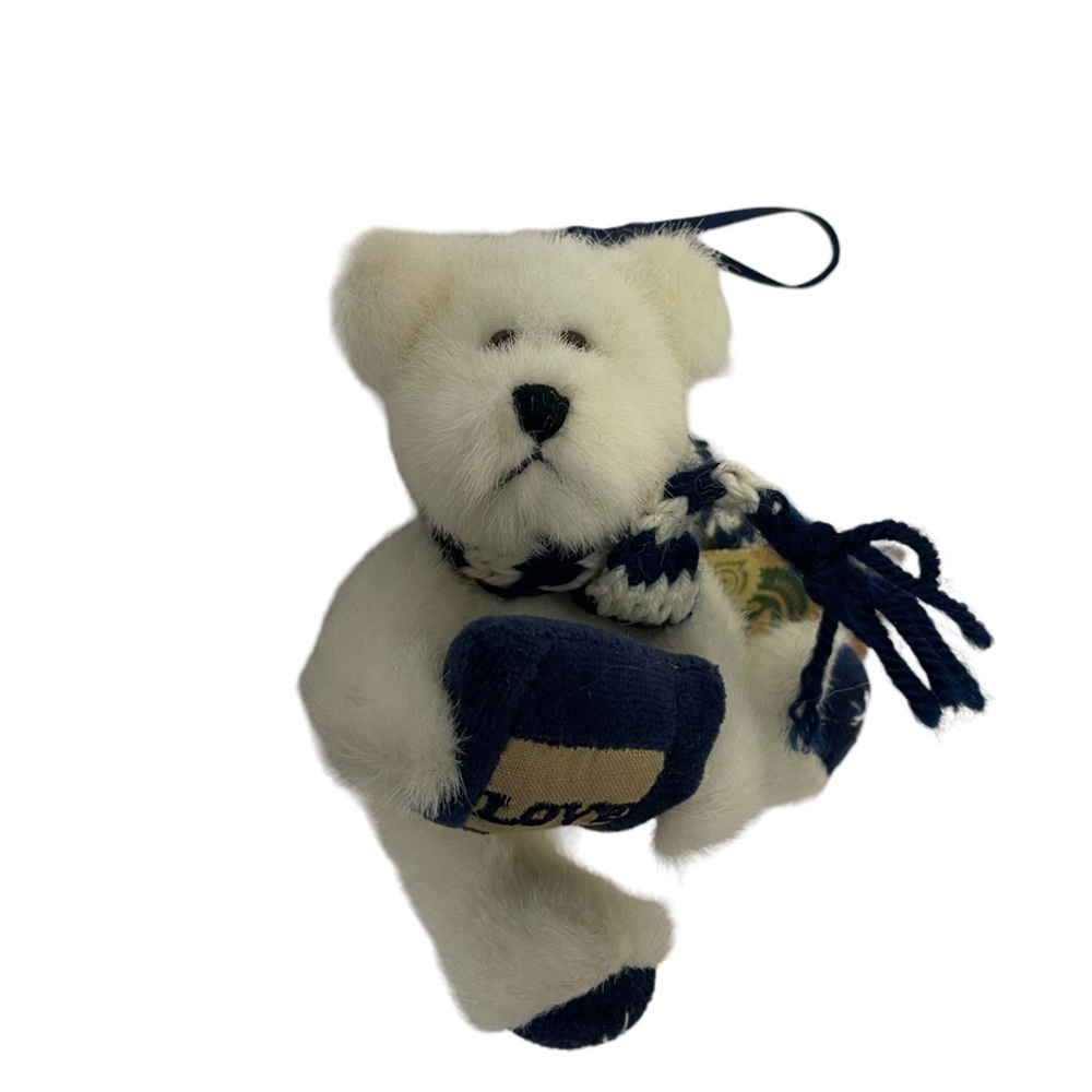 Vtg Boyd’s bear Adrienne Berifrost love christmas tree ornament w/tags